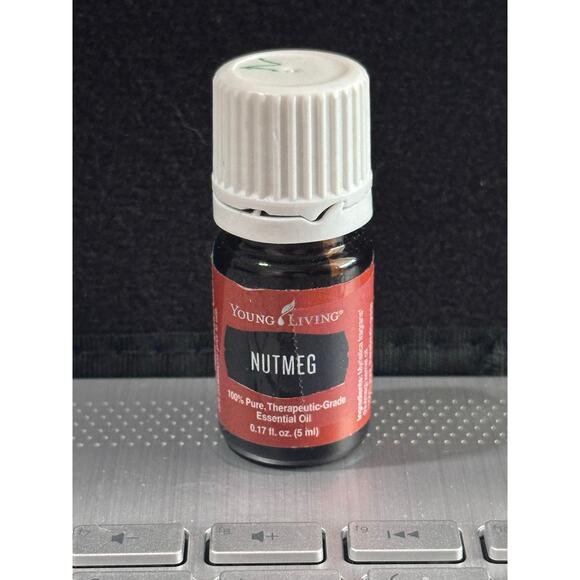 Young Living Essential Oil 5 ML - Nutmeg - Picture 1 of 1